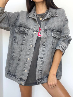 CAMPERA OVER GREY en internet