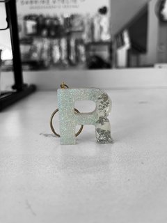 Chaveiro de Letras Personalizáveis na internet