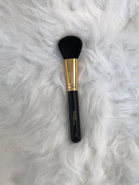 F19 Pincel para Pó Pequeno/Blush Redondo - Maria Margarida