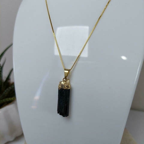 Colar com Pingente Pedra Natural Turmalina Negra