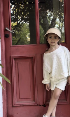 CONJUNTO EVE BUZO Y SHORT BEIGE