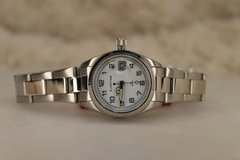 Reloj Eurotime de dama con malla metalica 12/29