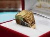 Anillo de oro 18K para caballero con corona