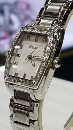 Reloj Bulova Mujer 96r162 Con Diamantes en internet