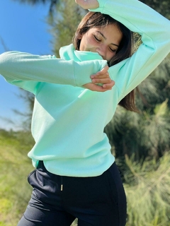 5257P. BUZO MICROPOLAR CON CUELLO CRUZADO COLOR AQUA - comprar online