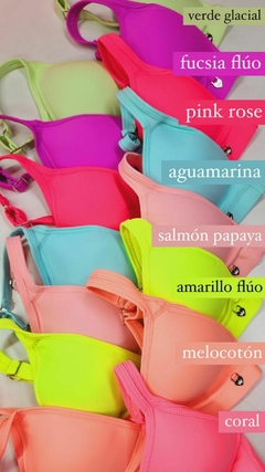 TOP CON TAZA SOFT BRETELES REGULABLES SALMÓN PAPAYA