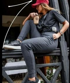 PANTALON BABUCHA CLASICO CON PUÑO Y CINTURA CON FRISA GRIS GRAFITO en internet