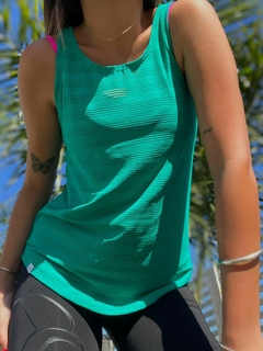 3049. MUSCULOSA MICROFIBRA MICROCALADA EVASÉ VERDE MENTOL