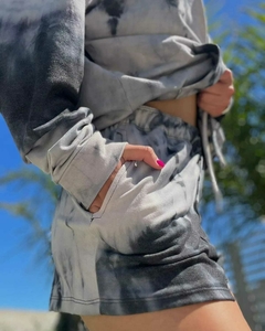 SHORT ALGODÓN CON CORDÓN BATIK GRIS Y NEGRO