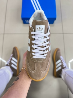 Adidas Samba Premium Bege na internet