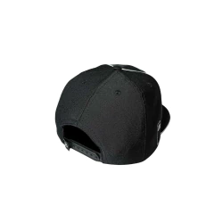 BONÉ LAYNERS LISO ABA RETA 6 GOMOS BORDADO NYC PRETO - Layner's Bonés