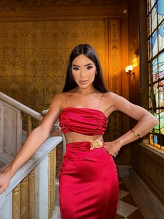 Conjunto Scarlet Vermelho na internet