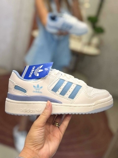 Adidas Forum Low na internet