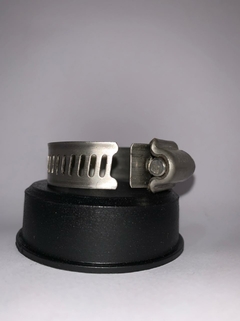 ABRACADEIRA DE INOX
