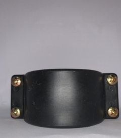 ABRAÇADEIRA P/ CANO PLASTICO 75MM C/ PARAFUSO - loja online
