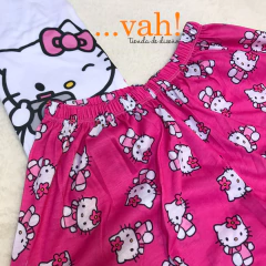 Pijama corto adulto Kitty con cámara - comprar online