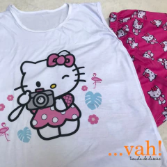 Pijama corto adulto Kitty con cámara en internet