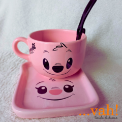 Set de taza con plato y cuchara Stitch rosa
