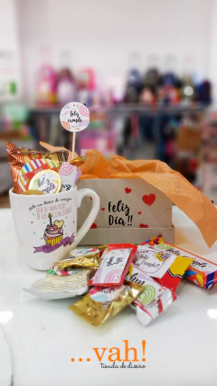 Box Feliz Dia con taza - comprar online