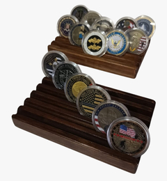 EXPO-18 Suporte Expositor em Madeira Coleções de Challenge Coins, Moedas e Medalhas - MILITARIA SBL 