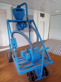 Sugador de grãos com descarga automatica.