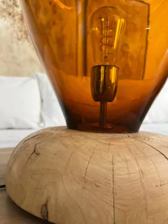 Lampara amorfa ambar - TIKI HOUSE