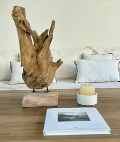 Escultura de teka - modelo 3