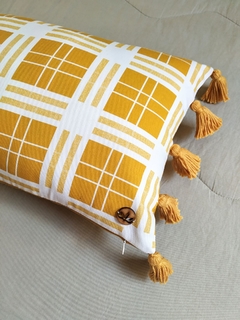 Capa de Almofada Alamanda 30x45cm - comprar online