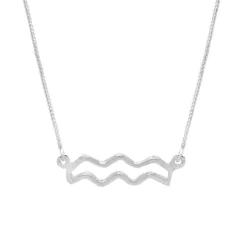 Collar de plata con el símbolo del signo zodiacal Acuario, con diseño ondulado.