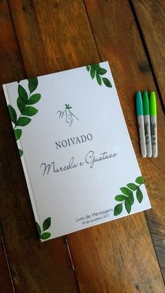 Livro de Mensagens personalizado com nome dos Noivos Folhagens verdes - comprar online