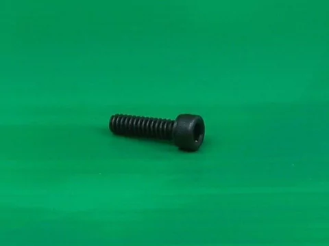 J500172042 SCREW SOC HD CAP 6-32X1/2
