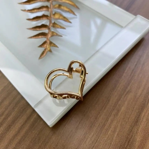 Pregadeira Metálica Dourado Coração P - 5623