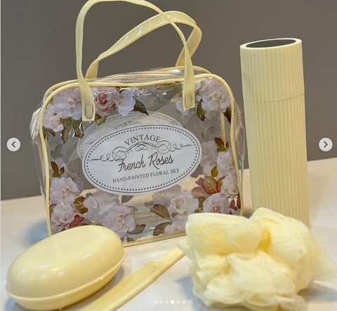 Kit Viagem Viajar é Viver Porta Cosmético - Amarelo 6100