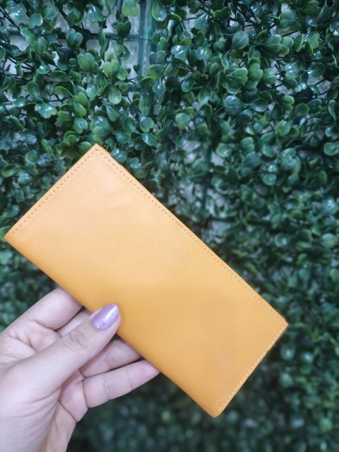 Carteira Lisa Mostarda