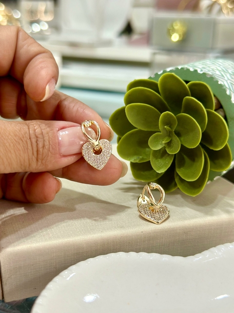 Brinco SemiJoia Dourado Argola Coração Zircônia - 6940