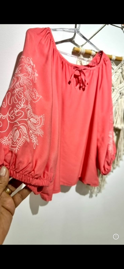 Blusa Manga Bordada - Vermelha 6866