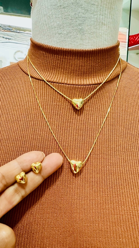 Conjunto Brinco com Colar Duplo Folheado Dourado Coração Liso