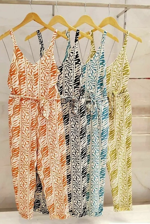 MACACÃO VISCOSE BURITI ESTAMPADO ALÇA REGULADOR PASSANTE COM FAIXA E BARRA ITALIANA - Preto 5707