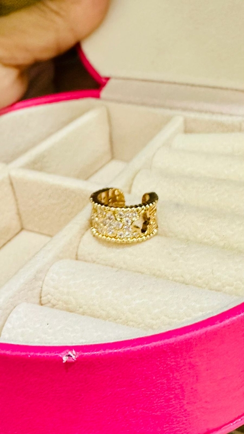 Piercing Fake Dourado Cravejado Zircônia Cristal - 6700