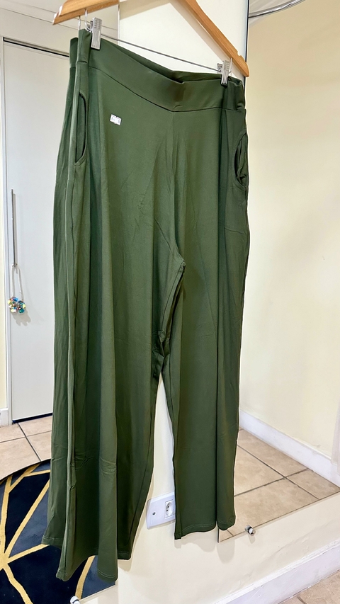 Calça Flare Malha Premium - Verde 6284