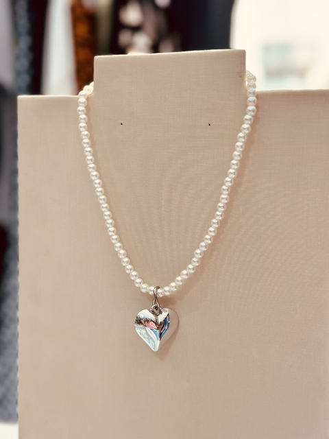 Colar Miçangas Pérola e Coração Prata - 6466