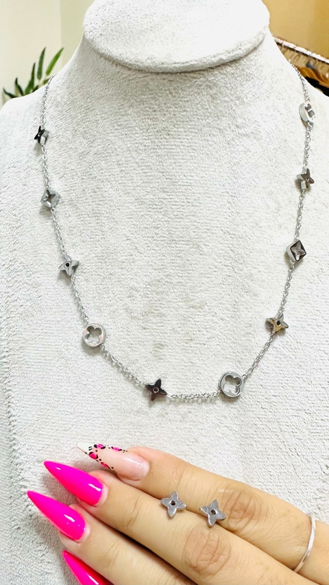 Conjunto Brinco e Colar Prata Aço Inoxidável LV Trevo Van Cleef Virgínia Vazado- 5097 - comprar online