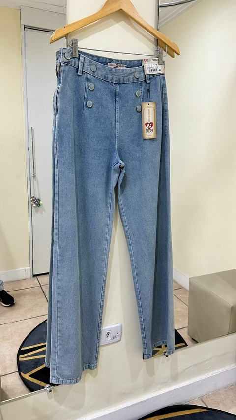 Calça Jeans Crocker Flare Botões 6222
