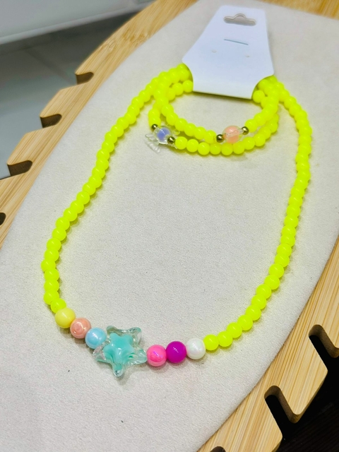 Conjunto Colar e Pulseiras Miçangas Estrela - Verde Neon 3906