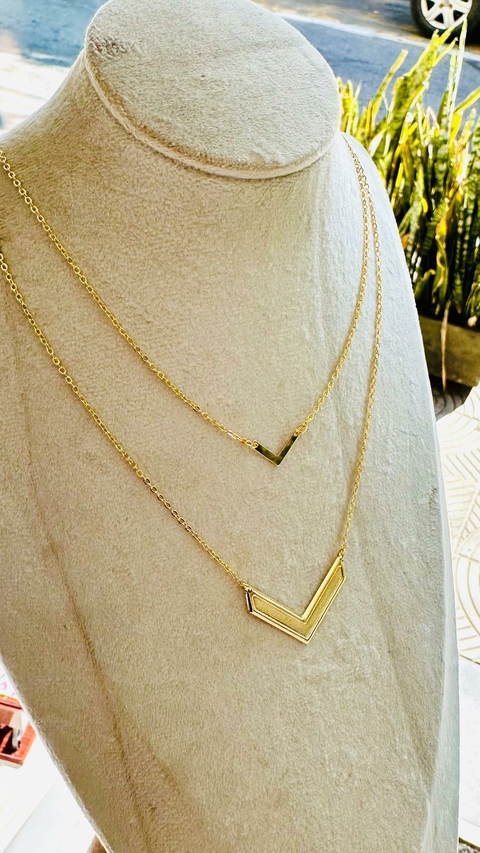 Colar Duplo Corrente Dourado V