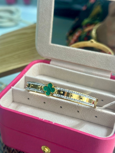 Bracelete Dourado Aço Inoxidável Inspiração Van Cleef Virgínia Trevo Verde - 6665