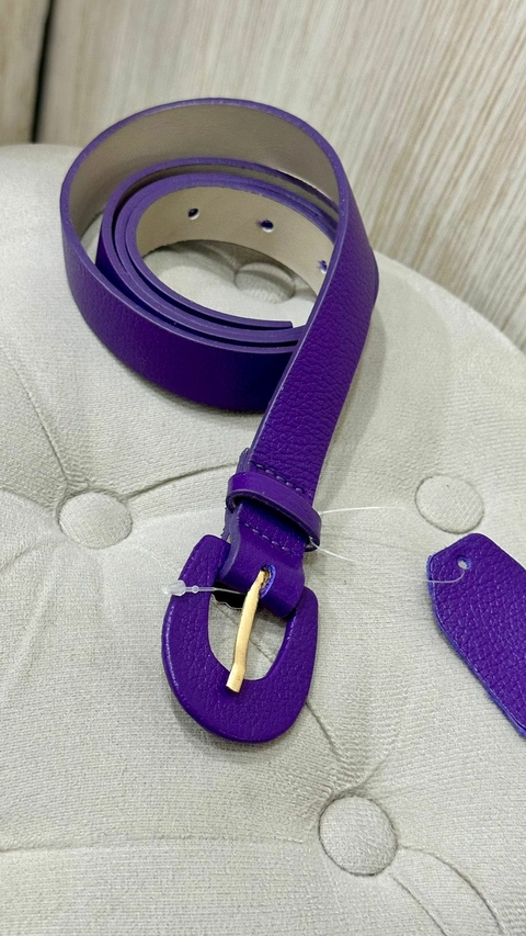 Cinto 100% Couro Fivela Alongada Roxa