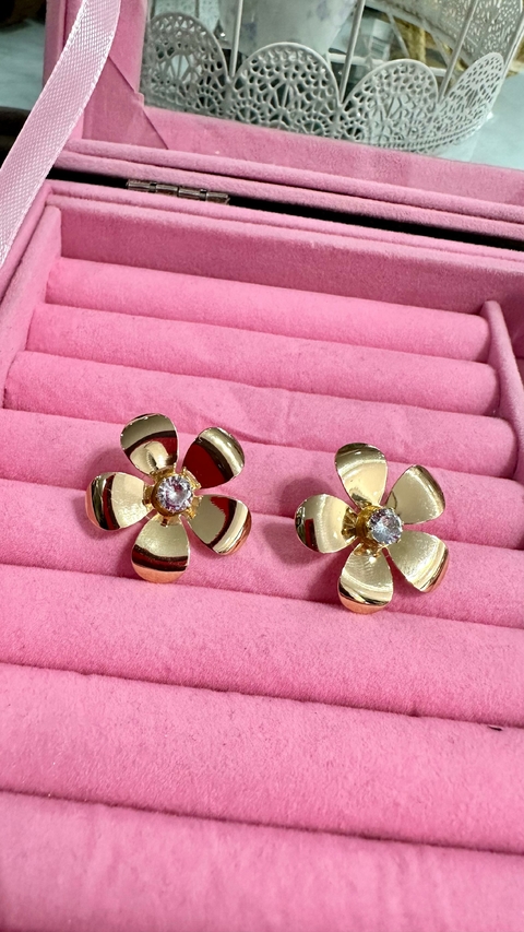 Brinco Dourado Flor Cristal