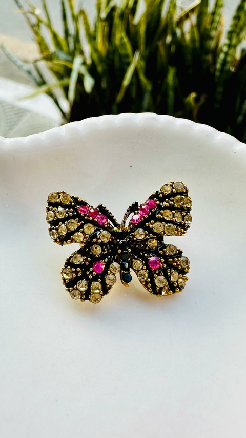 Brochê Borboleta Cravejada Zircônia Amarela