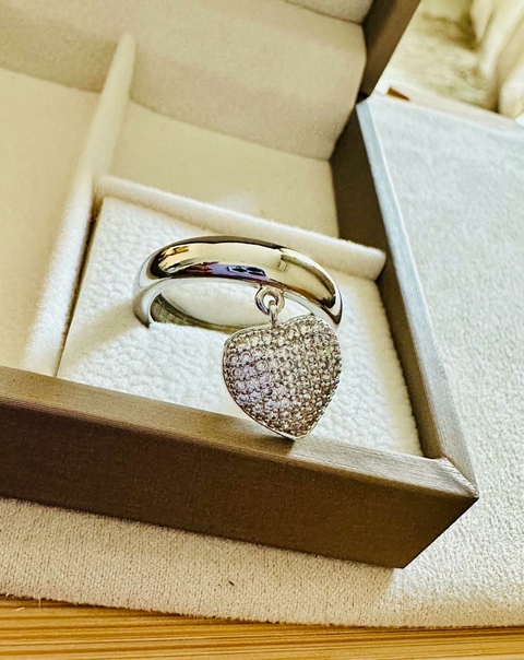 Anel Prata Cravejado Cristal Pingente Coração